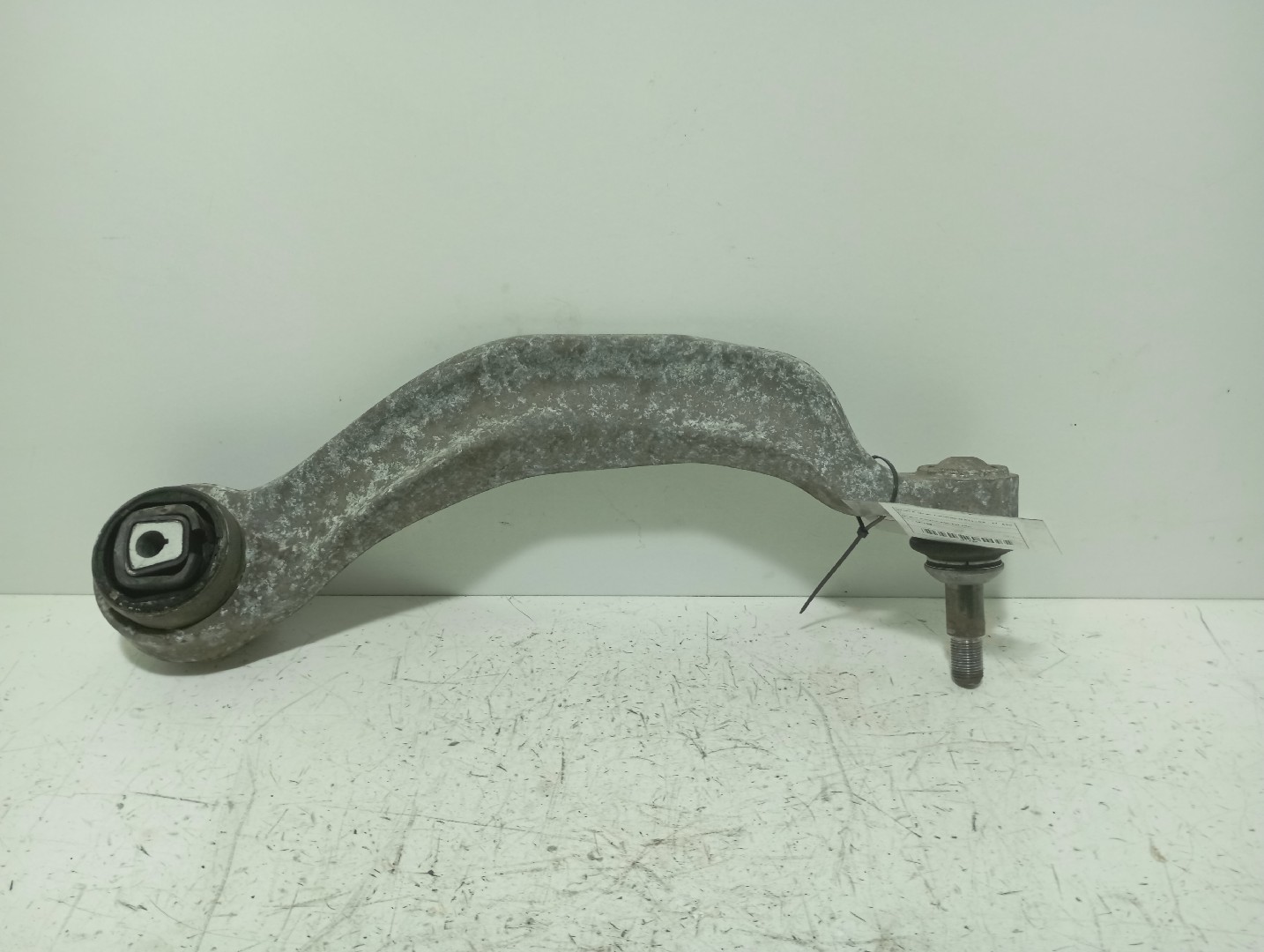 Braço suspensão Frt Dto BMW 5 Gran Turismo (F07) | 09 - 17