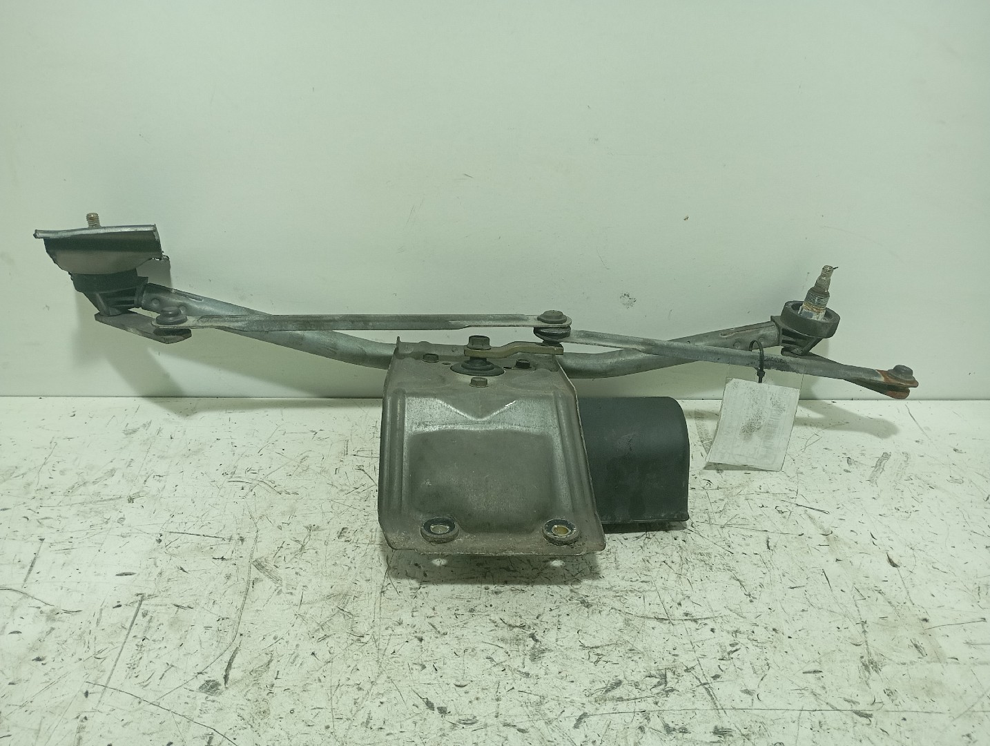 Limpa Vidros Frt FORD FIESTA III (GFJ) | 89 - 97