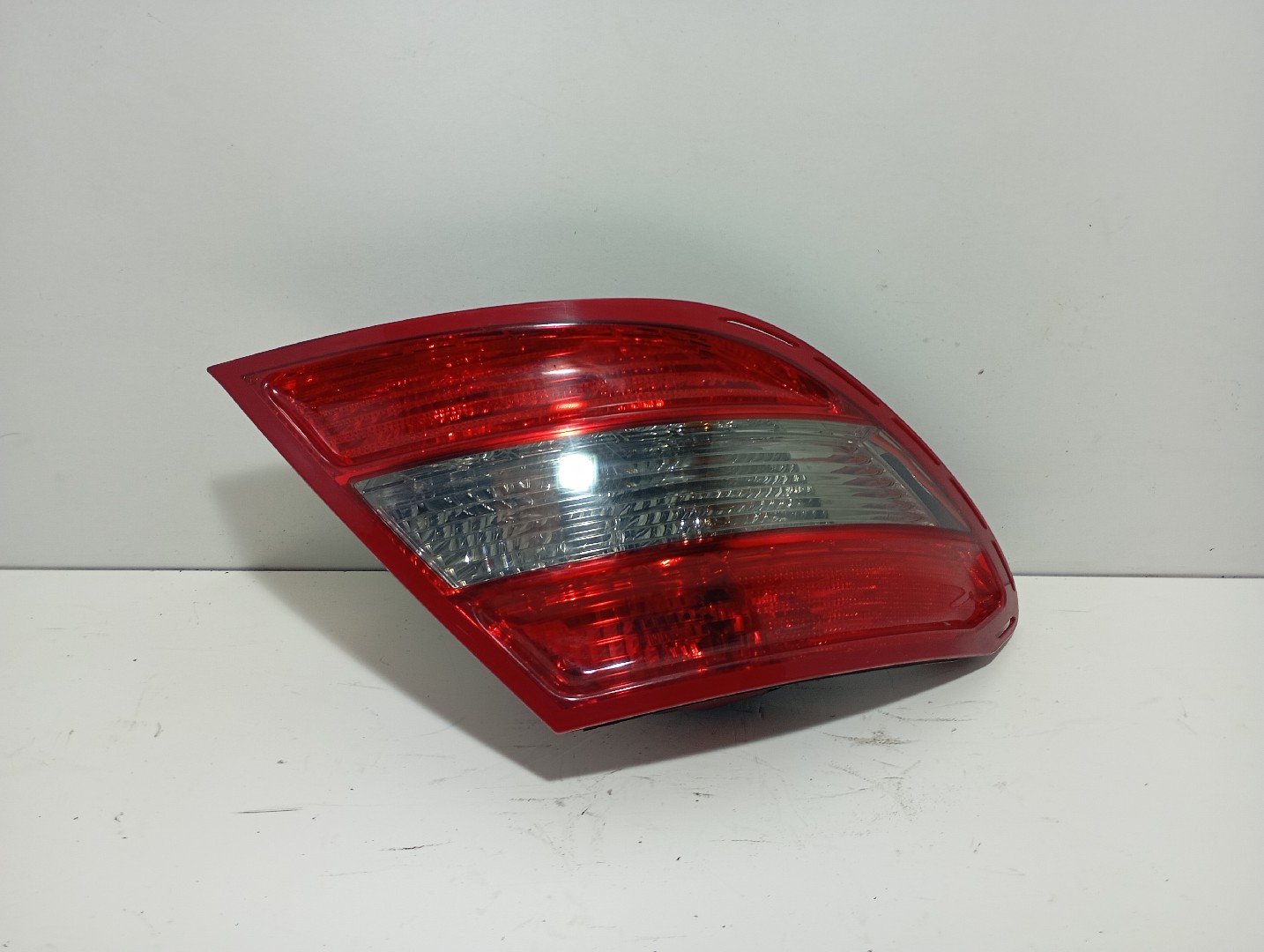 Farolim Stop Esq MERCEDES-BENZ C-CLASS (W204) | 07 - 15