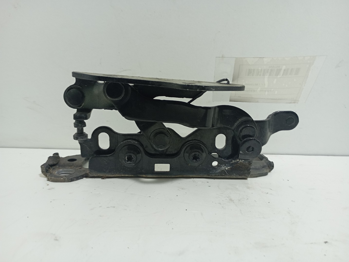 Dobradiça do capot Esq MERCEDES-BENZ C-CLASS (W204) | 07 - 15