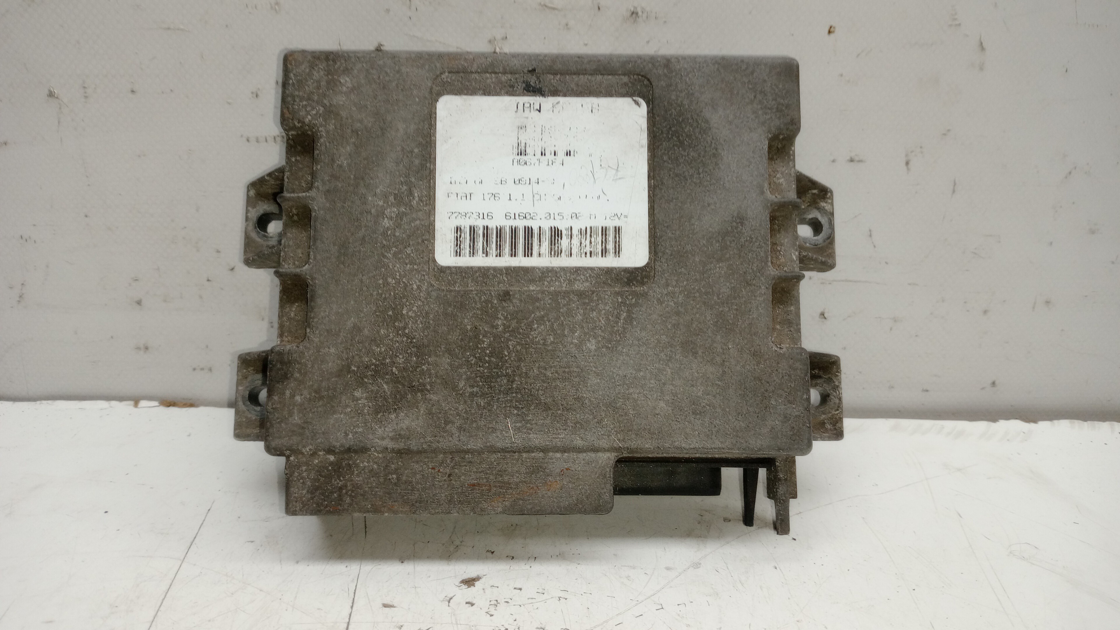 Centralina do Motor FIAT PUNTO (176_) | 93 - 99
