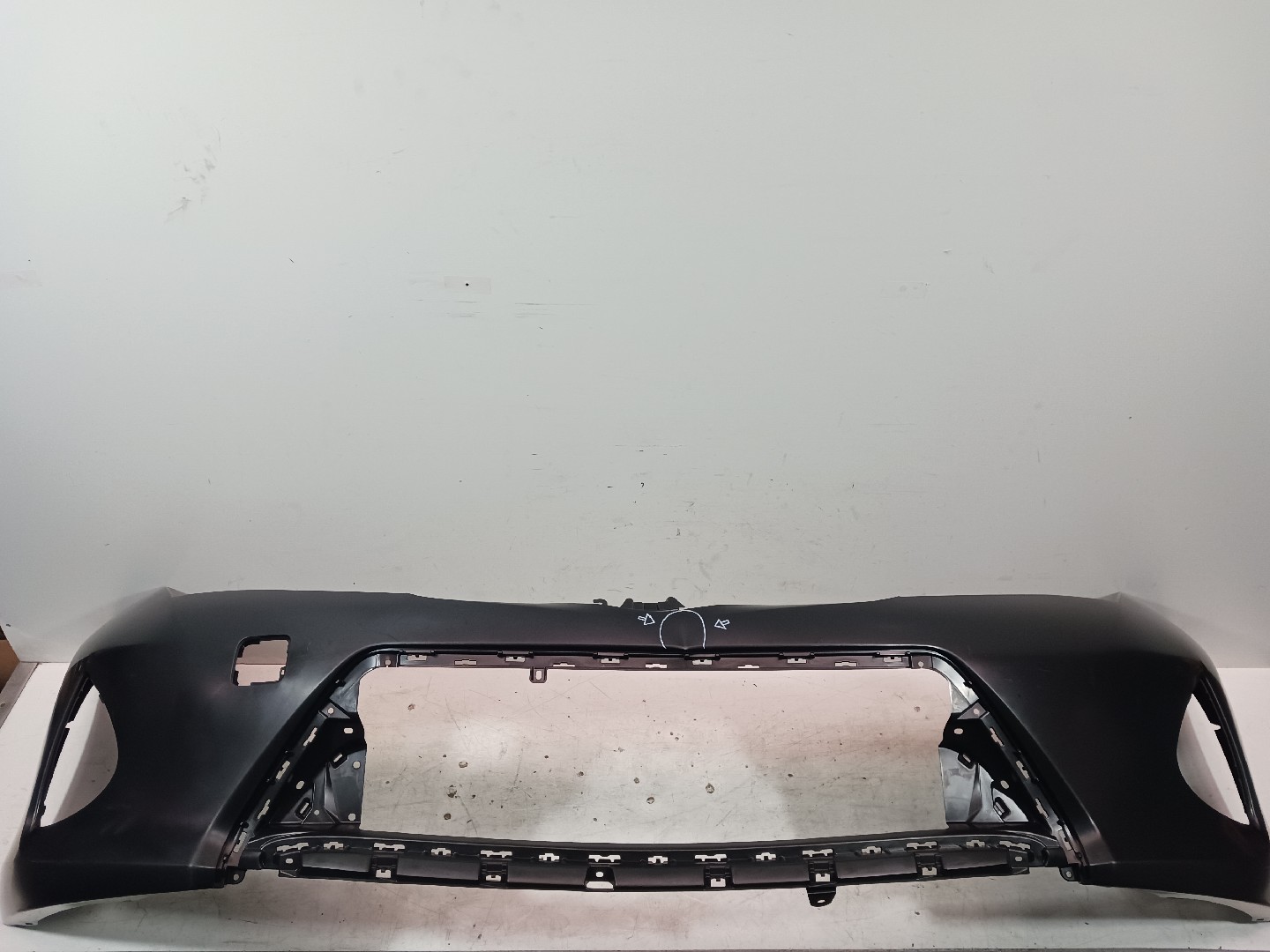 Para Choques Frente TOYOTA AURIS (_E18_) | 12 - 18