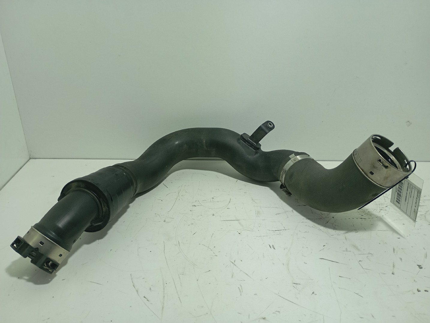 Tubo del intercooler de Jaguar Xe (x760) 2015-0 GX736N650 / GX736N650A