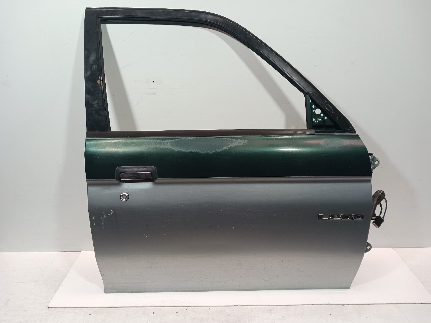 Puerta Delantera Dcho MITSUBISHI L 200 (K7_T, K6_T) | 96 - 11