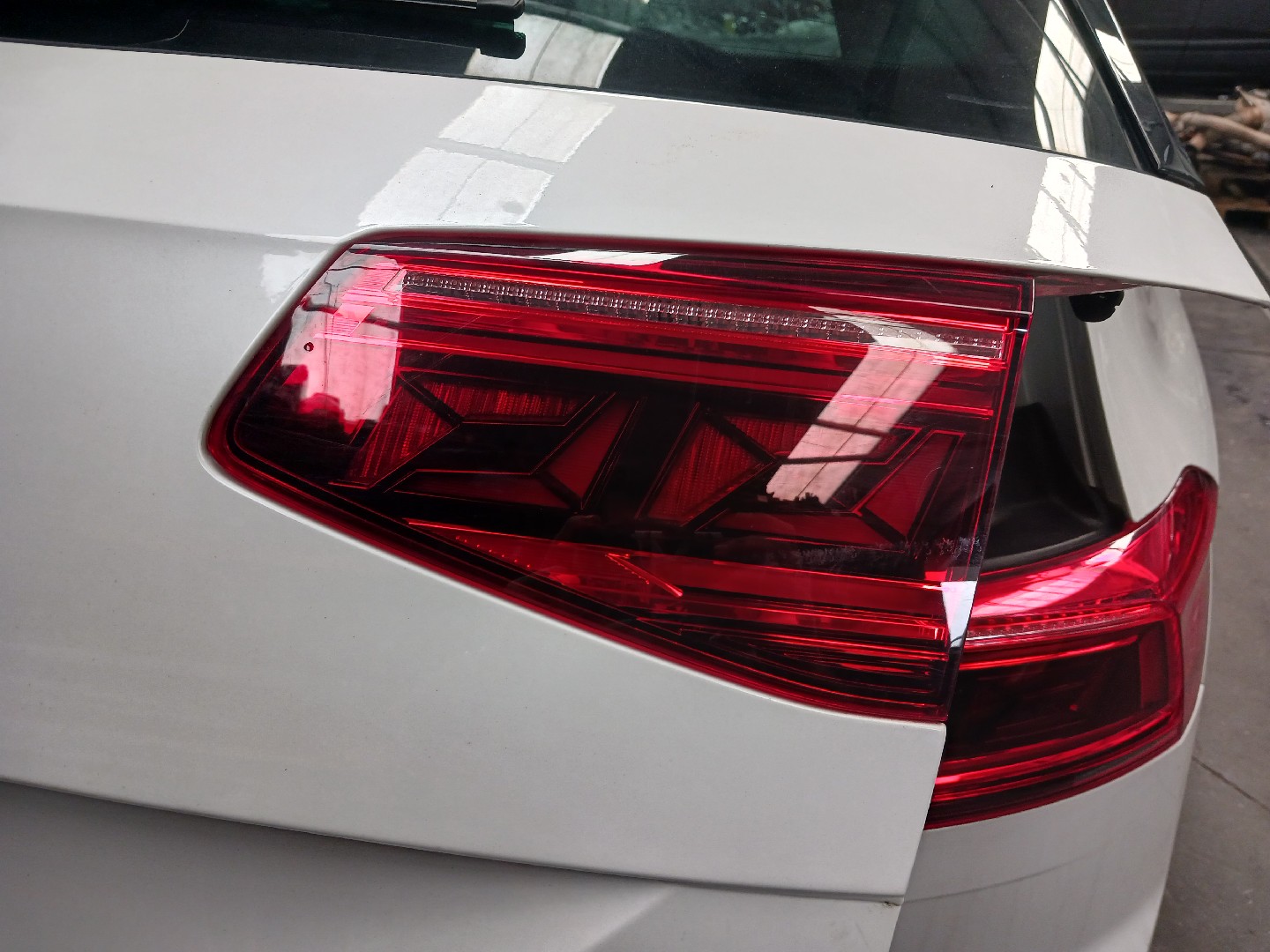Farolim Mala Dto VOLKSWAGEN PASSAT ALLTRACK (3G5, CB5) | 15 - 
