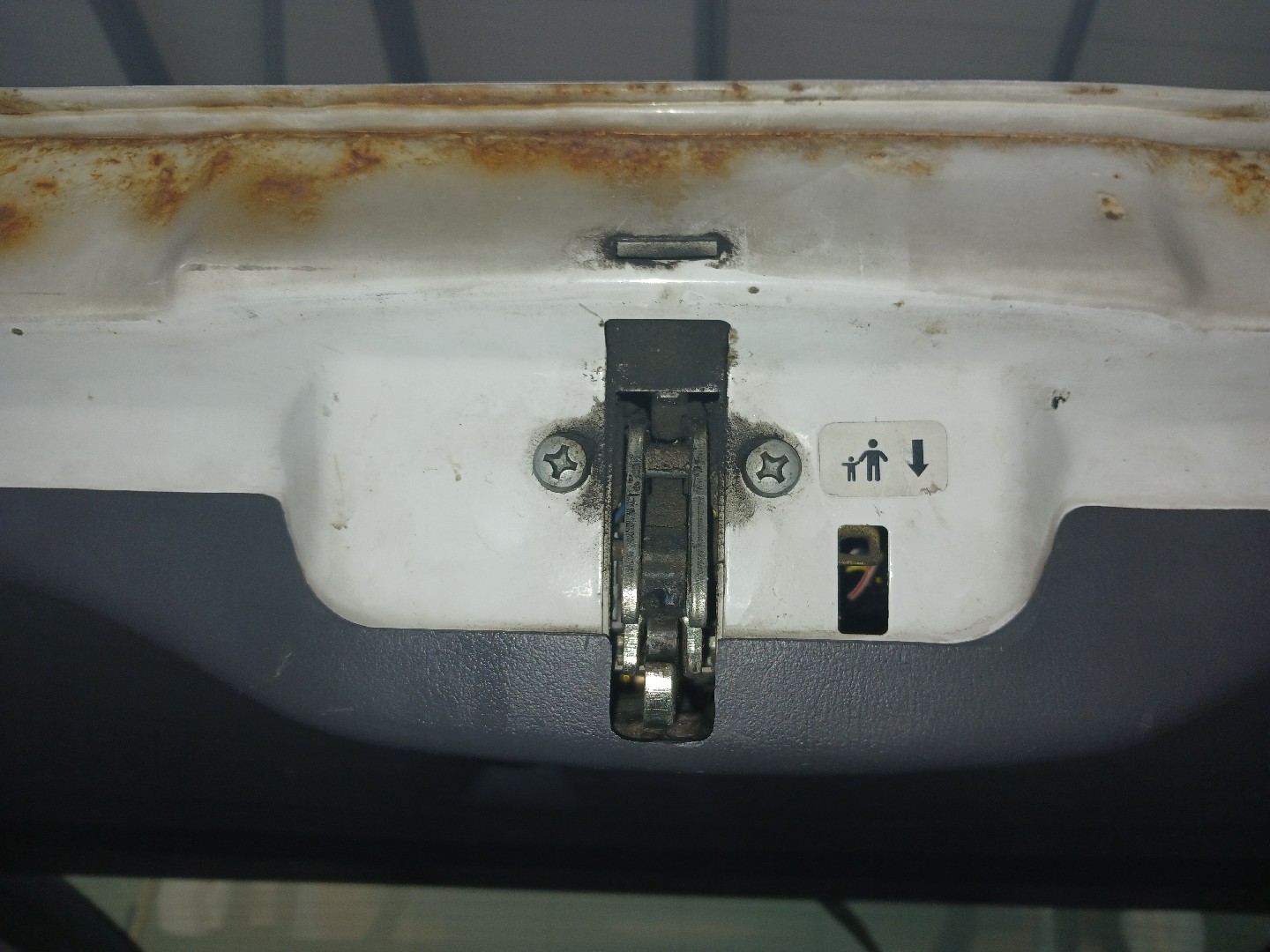 Fecho de Mala MERCEDES-BENZ VITO Autocarro (638) | 96 - 03