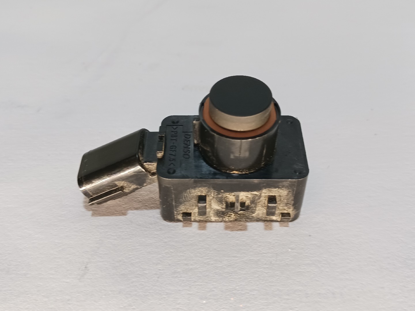 Sensor de estacionamento TOYOTA C-HR (_X1_) | 16 - 