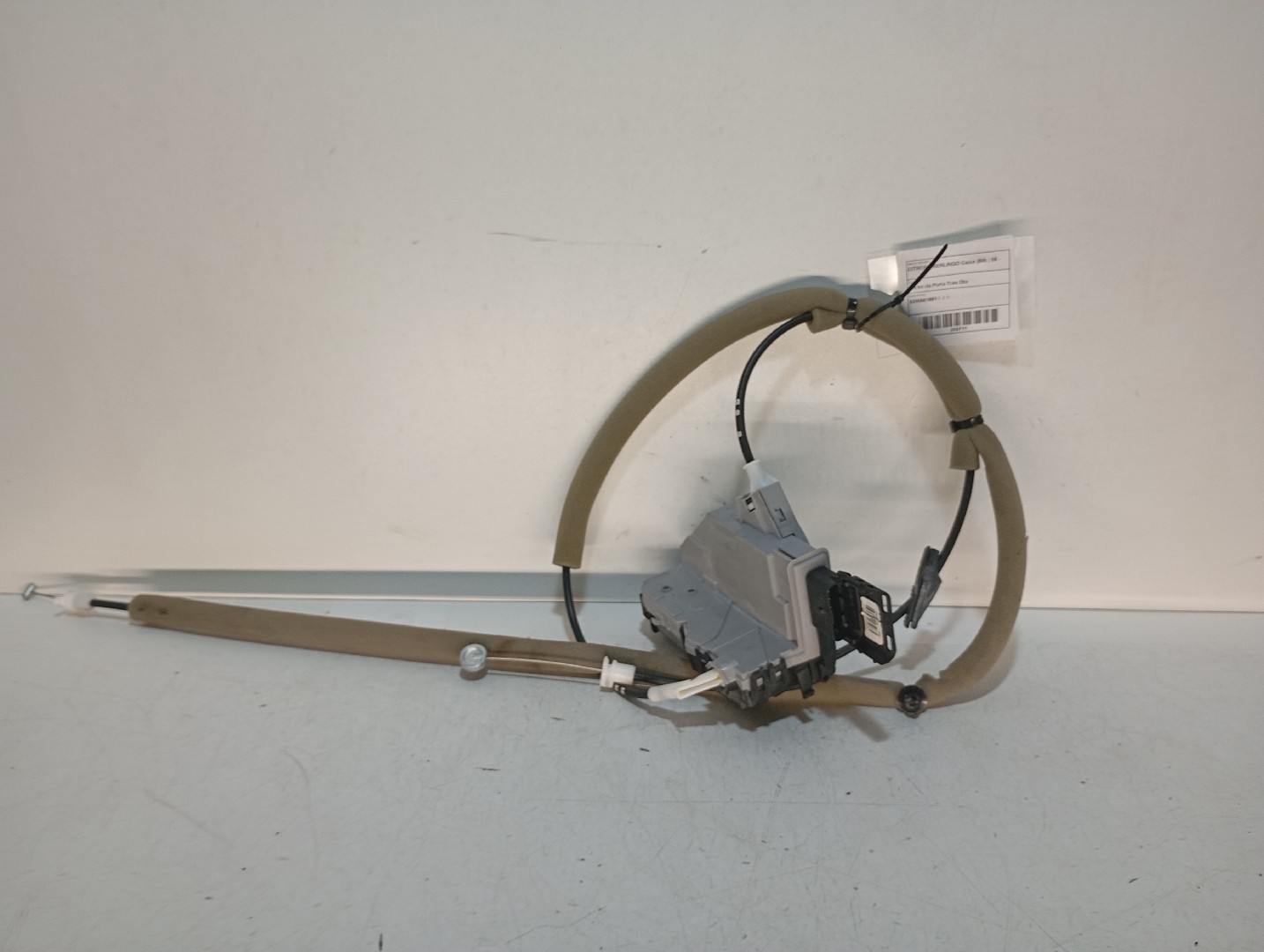 Fecho da Porta Trás Dto CITROEN BERLINGO Caixa (B9) | 08 - 