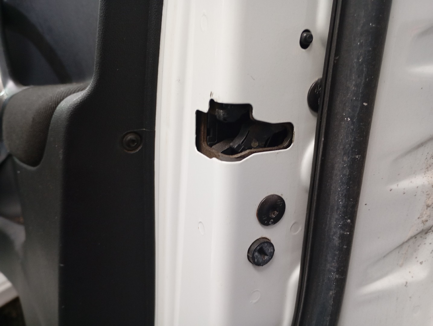 Fecho da Porta Frente Dto CITROEN C-ELYSEE (DD_) | 12 - 