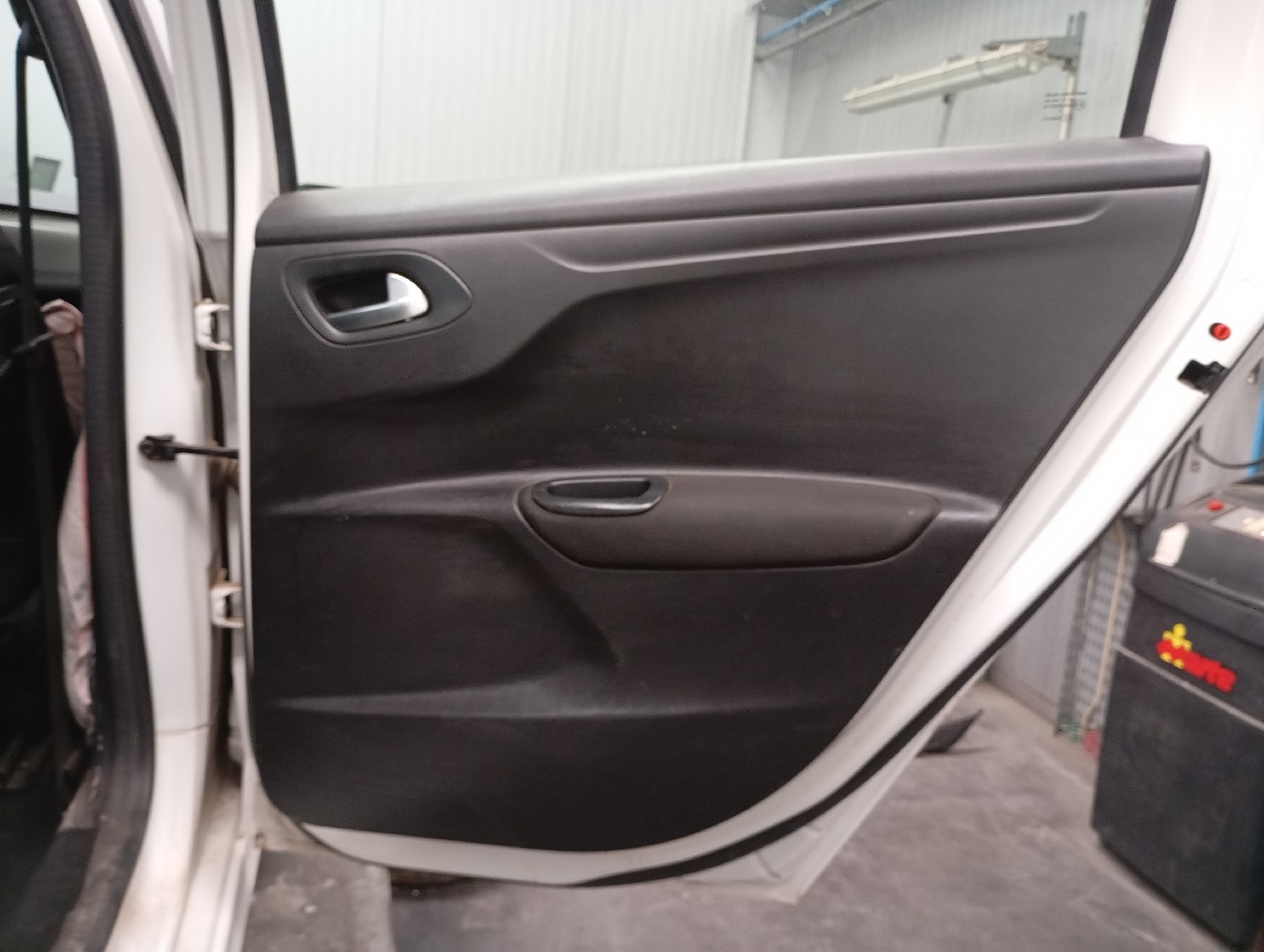 Quartela Trás Dto CITROEN C-ELYSEE (DD_) | 12 - 