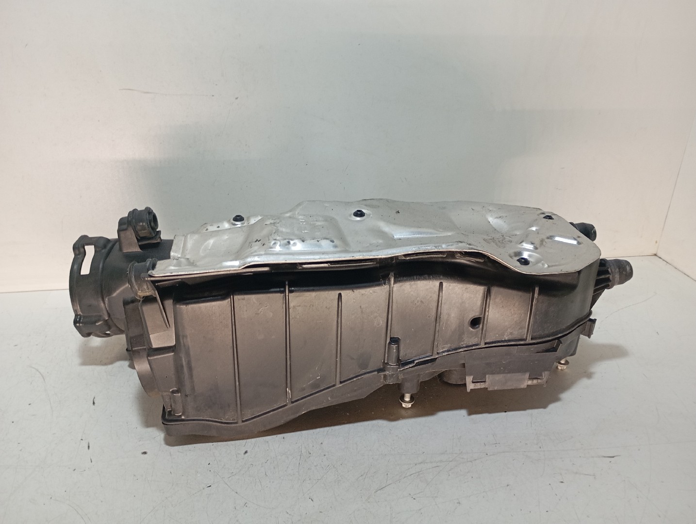 Caixa de Filtro de Ar MERCEDES-BENZ C-CLASS (W205) | 13 - 