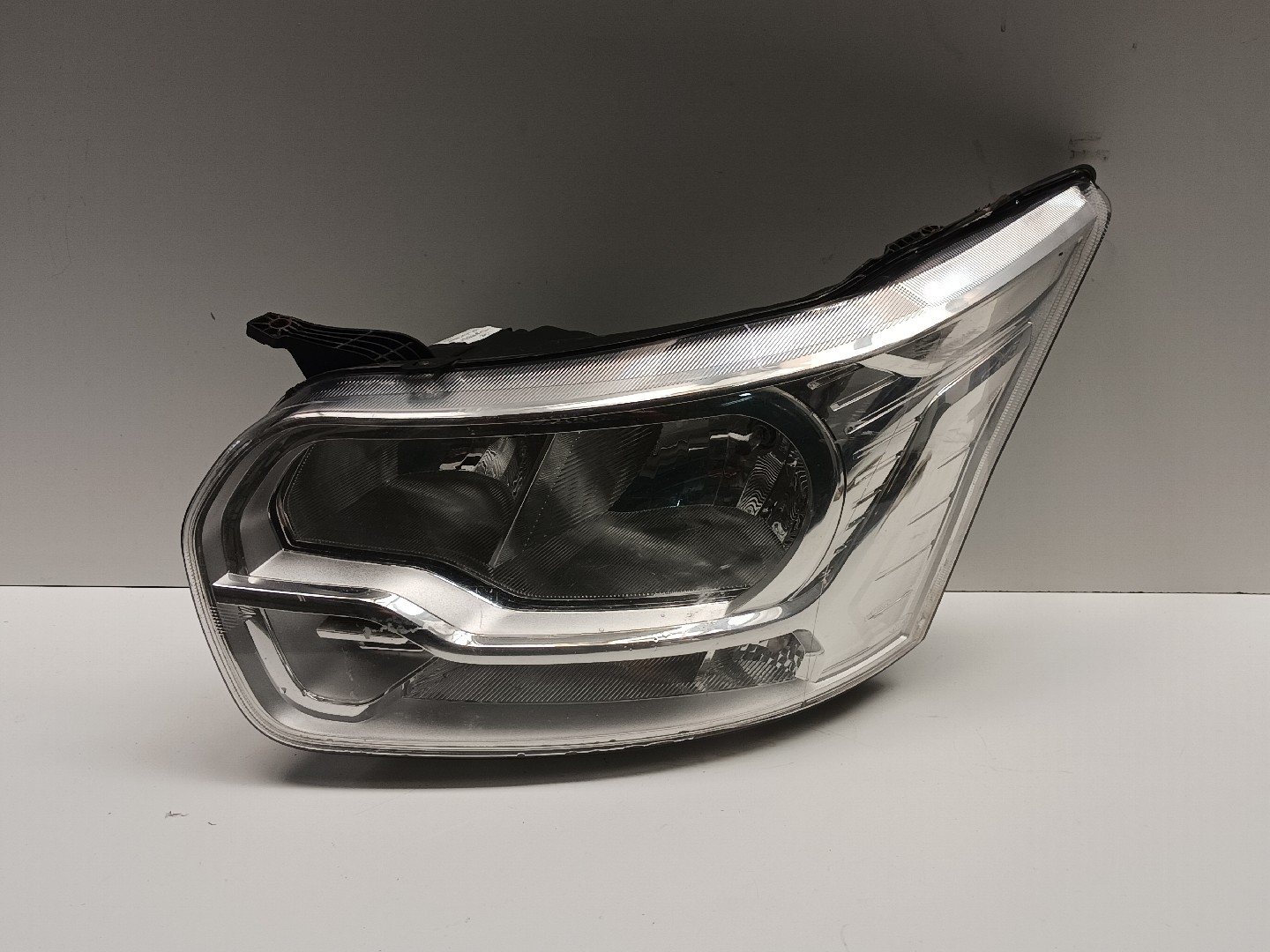 Left Headlight FORD TRANSIT V363 Caixa (FCD, FDD) | 13 - 