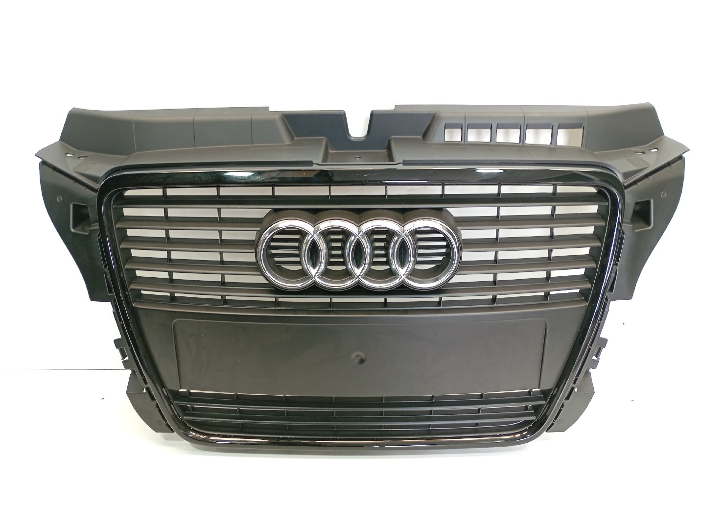 Grelha da frente AUDI A3 (8P1) | 03 - 13