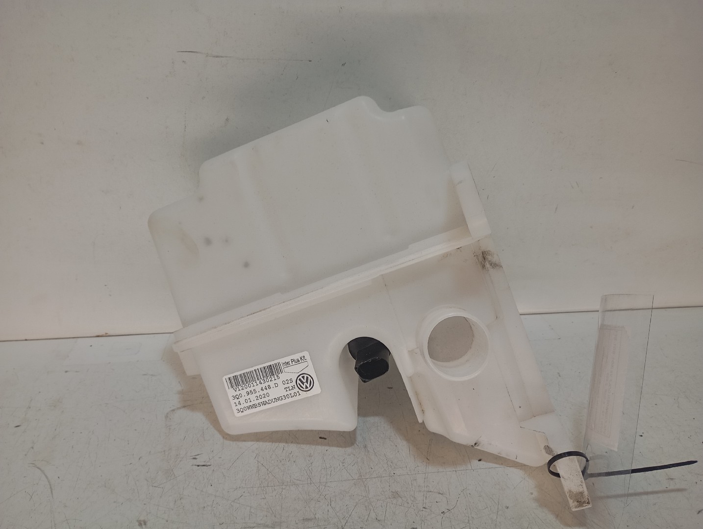 Depósito de água do limpa-vidros VOLKSWAGEN GOLF VII (5G1, BQ1, BE1, BE2) | 12 - 