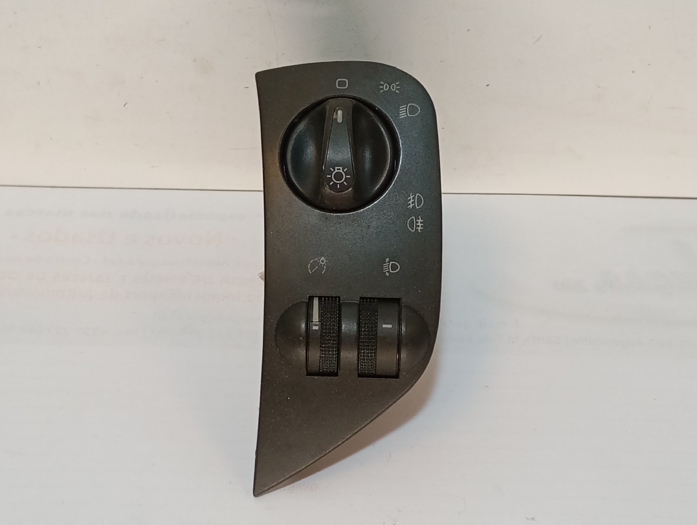 Interruptor de luzes VOLKSWAGEN POLO (6N1) | 94 - 99