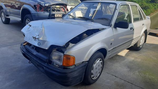 Carroçaria / Cabine FORD ESCORT 86 Express (AVF) | 86 - 90