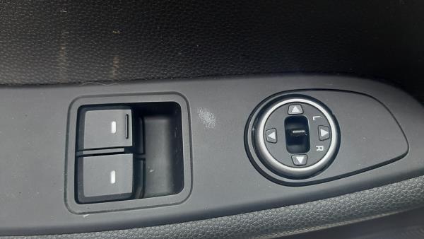 Interruptor vidros Frt Esq HYUNDAI i20 (GB, IB) | 14 - 