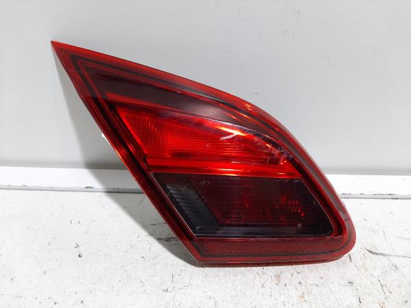 Farolim Mala Esq OPEL CORSA E (X15) | 14 - 