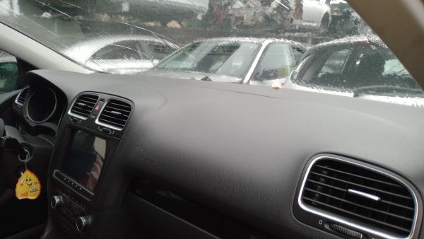 Dashboard VOLKSWAGEN GOLF VI (5K1) | 08 - 14