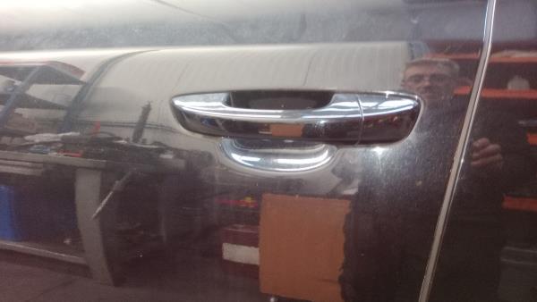 Punho Exterior Frente Esq VOLKSWAGEN GOLF VI (5K1) | 08 - 14