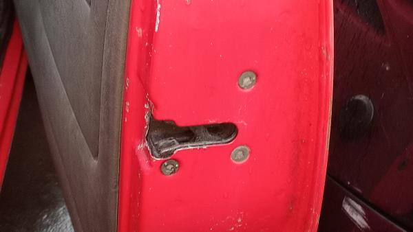 Fecho da Porta Frente Dto PEUGEOT 205 II (20A/C) | 87 - 00