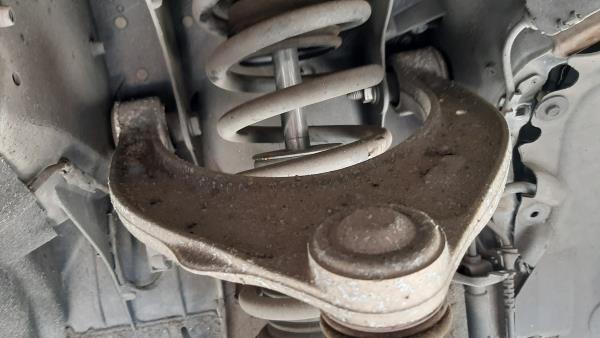 Braço suspensão Frt Dto BMW 5 Gran Turismo (F07) | 09 - 17