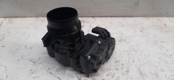 Borboleta de Admissão BMW 1 (F21) | 11 - 
