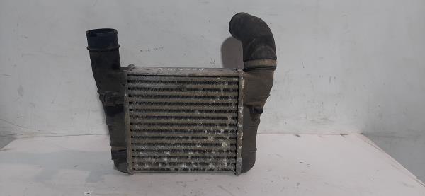 Intercooler AUDI A4 (8E2, B6) | 00 - 05
