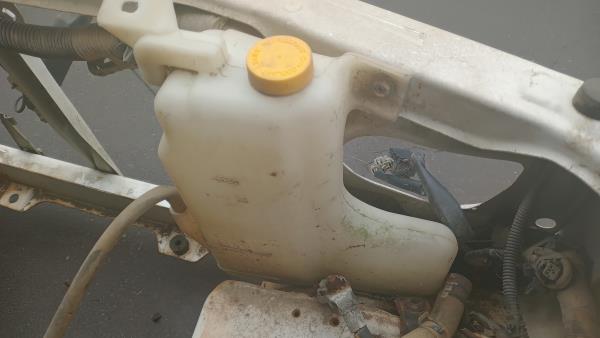 Depósito de água do limpa-vidros NISSAN NAVARRA (D22) | 98 - 07