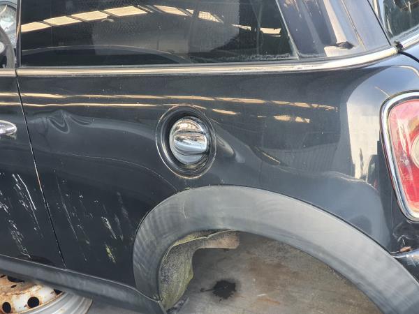 Painel em chapa trs esq MINI MINI (R56) | 05 - 14