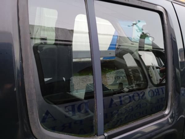 Vidro Trás Dto NISSAN NP300 NAVARA (D40) | 04 - 