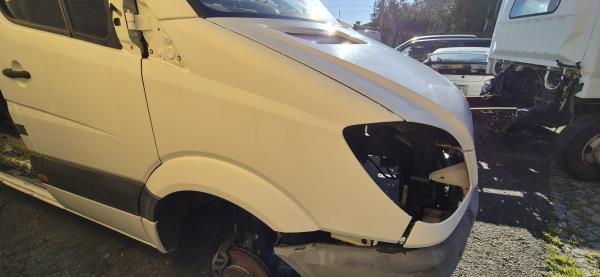 Guarda Lamas Frt Dto MERCEDES-BENZ SPRINTER 3,5-t Caixa (906) | 06 - 