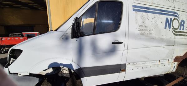 Porta Frente Esq MERCEDES-BENZ SPRINTER 3,5-t Caixa (906) | 06 - 