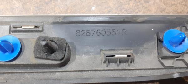Friso Porta Tás Direita RENAULT CLIO V (BF_) | 19 -  Imagem-3