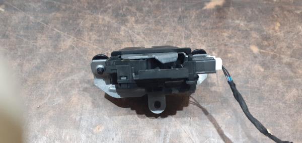 Fechadura da mala FORD FOCUS IV (HN) | 18 -  Imagem-1