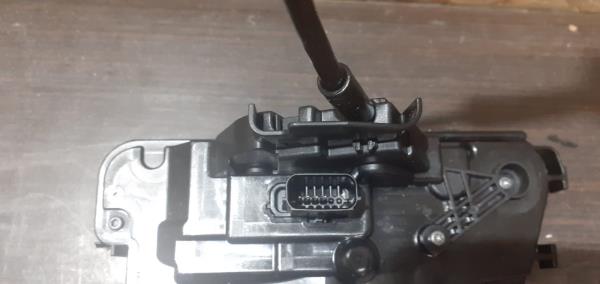 Fechadura da Porta Trás Dto FORD PUMA | 19 -  Imagem-2