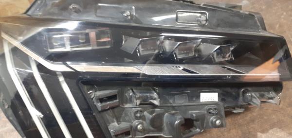 Ótica Dto PEUGEOT 508 SW II (FC_, FJ_, F4_) | 18 -  Imagem-12