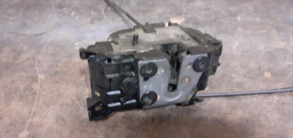 Fechadura da Porta Trás Dto RENAULT CLIO III (BR0/1, CR0/1) | 05 -  Imagem-1