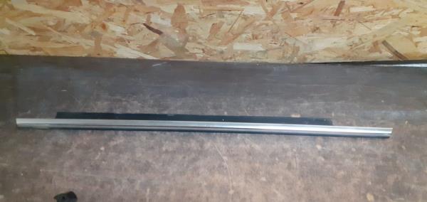 Friso Porta Tás Direita AUDI - ID S_10831