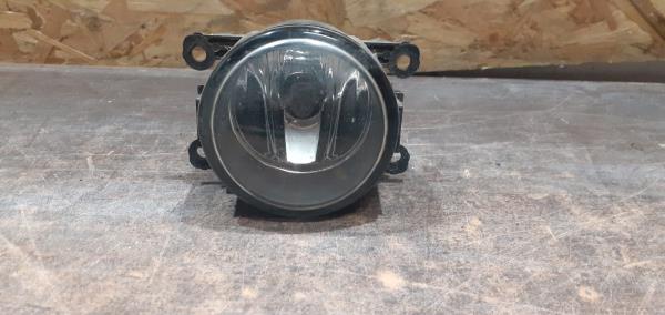 Farolim nevoeiro frente direito RENAULT MEGANE III Grandtour 
