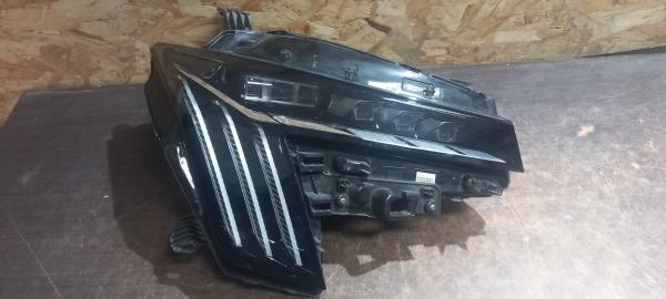 Ótica Dto PEUGEOT 508 SW II (FC_, FJ_, F4_) | 18 -  Imagem-5