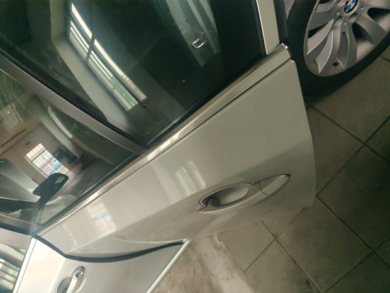 Friso Raspador Exterior Porta Tras Esquerda BMW 5 (E60) | 01 - 10