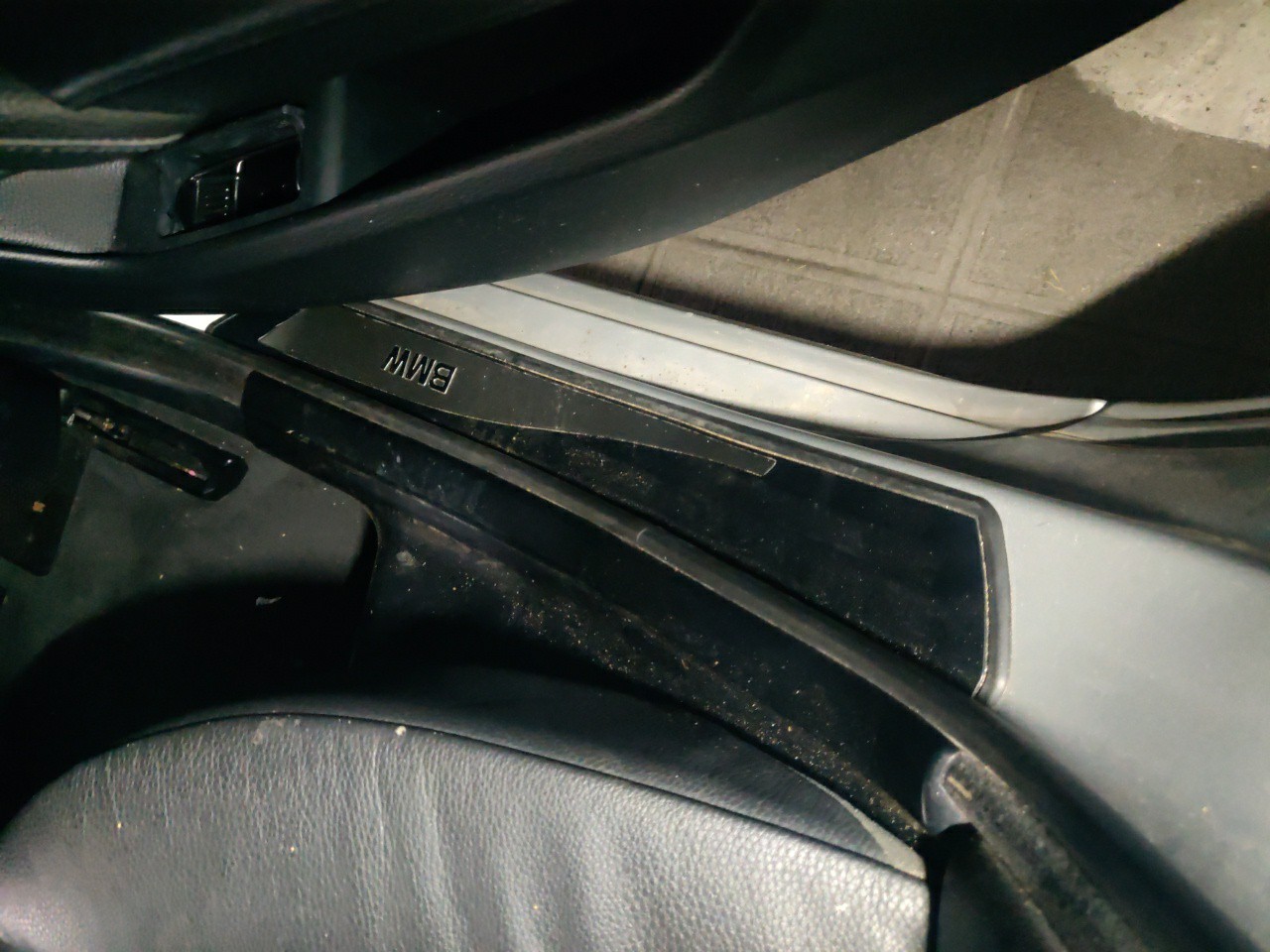 Friso Soleira Porta Tras Direita BMW 5 (E60) | 01 - 10