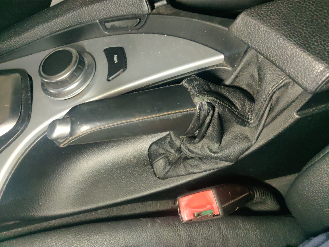 Travão de Mão BMW 5 (E60) | 01 - 10