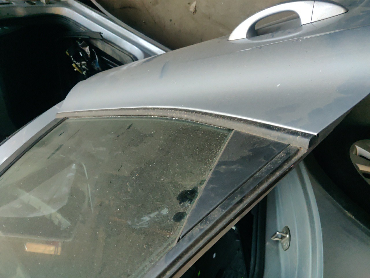 Friso Raspador Exterior Porta Tras Direita SEAT ARONA (KJ7) | 17 - 