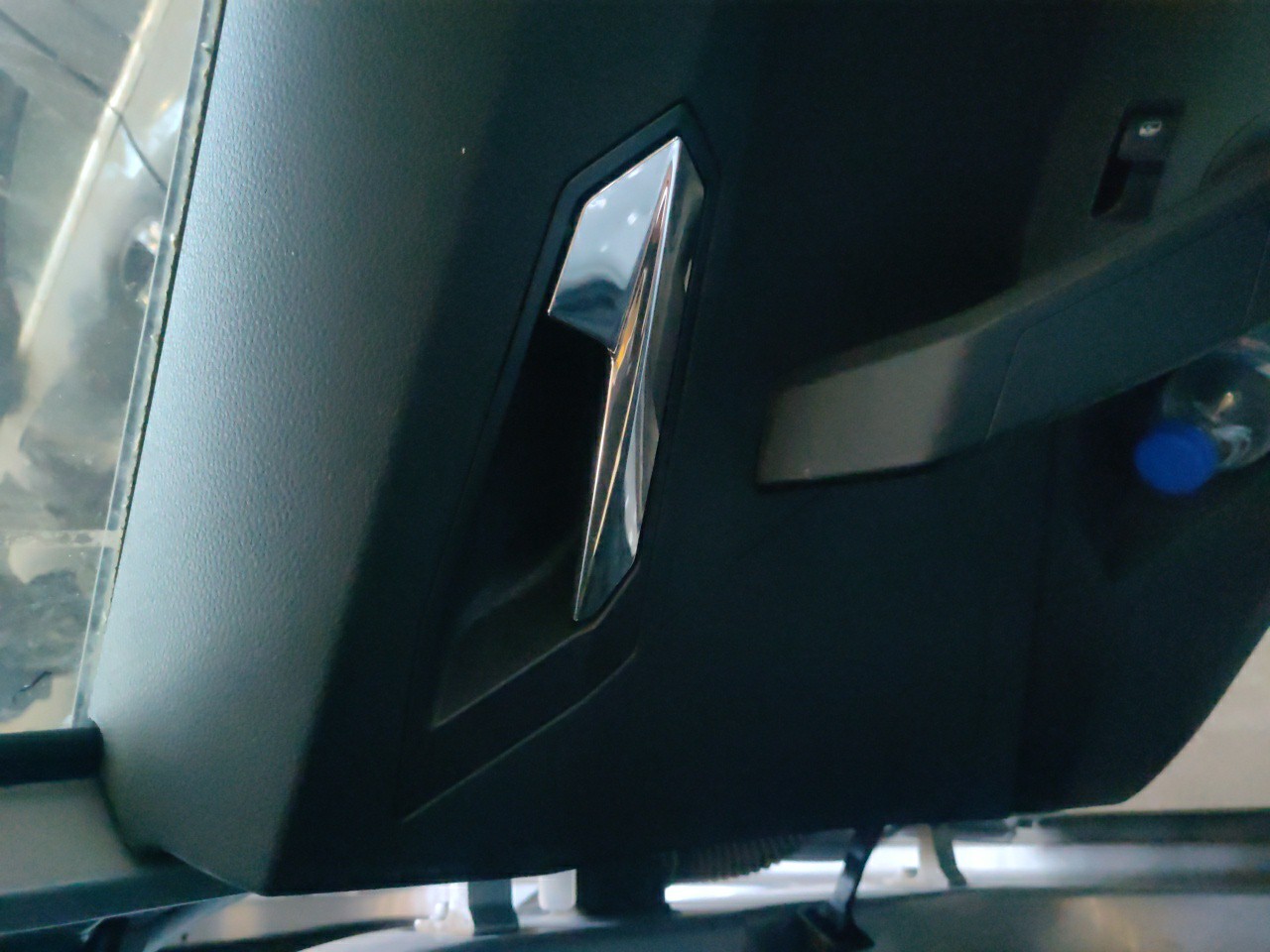 Puxador Interior Porta Tras Direita SEAT ARONA (KJ7) | 17 - 