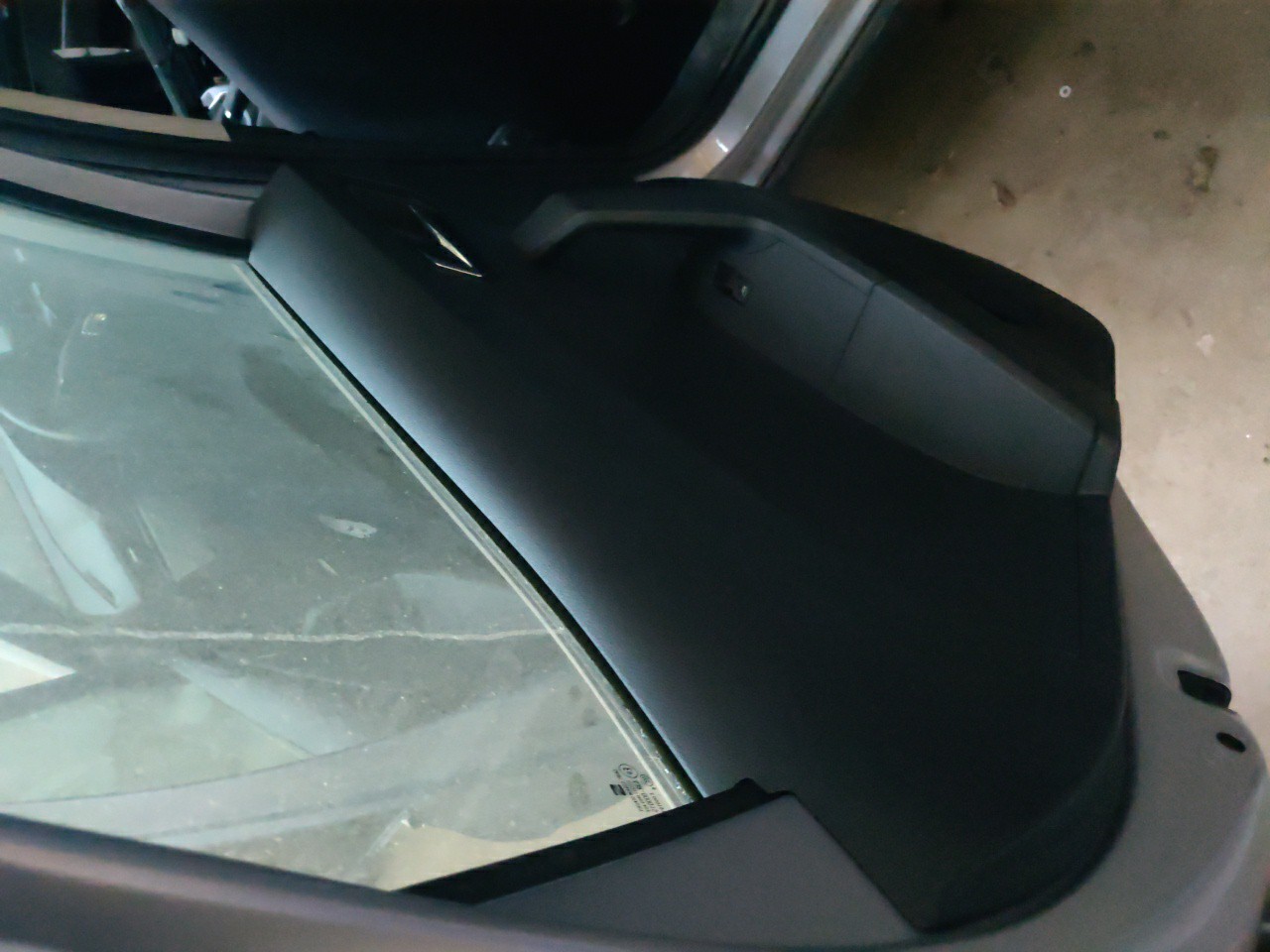 Friso Raspador Interior Porta Tras Esquerda SEAT ARONA (KJ7) | 17 - 