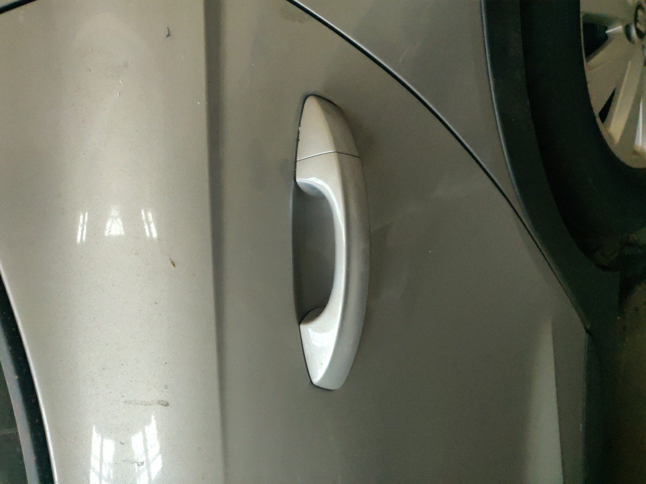 Puxador Exterior Porta Tras Esquerda SEAT ARONA (KJ7) | 17 - 