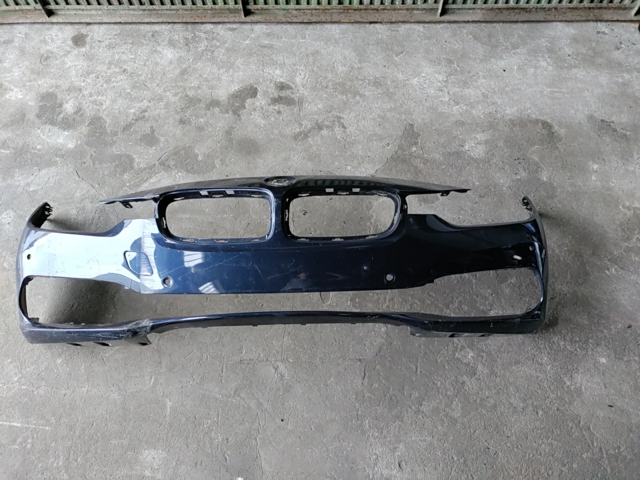 Parachoques Frente / Para Choques Frontal nu BMW 3 (F30, F80) | 11 - 18