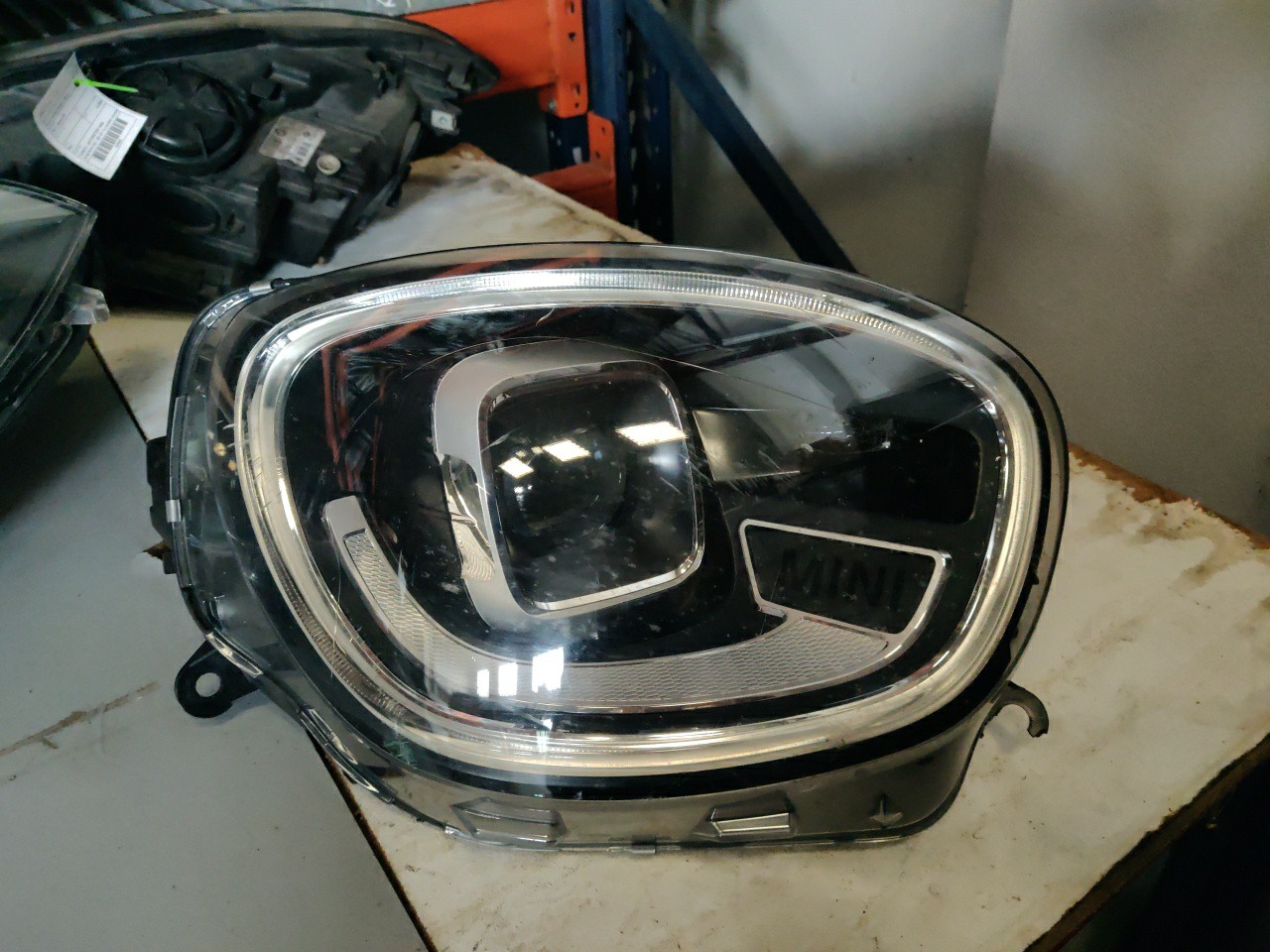 Farol Frente Direito / Otica Direita MINI MINI COUNTRYMAN (F60) | 16 - 